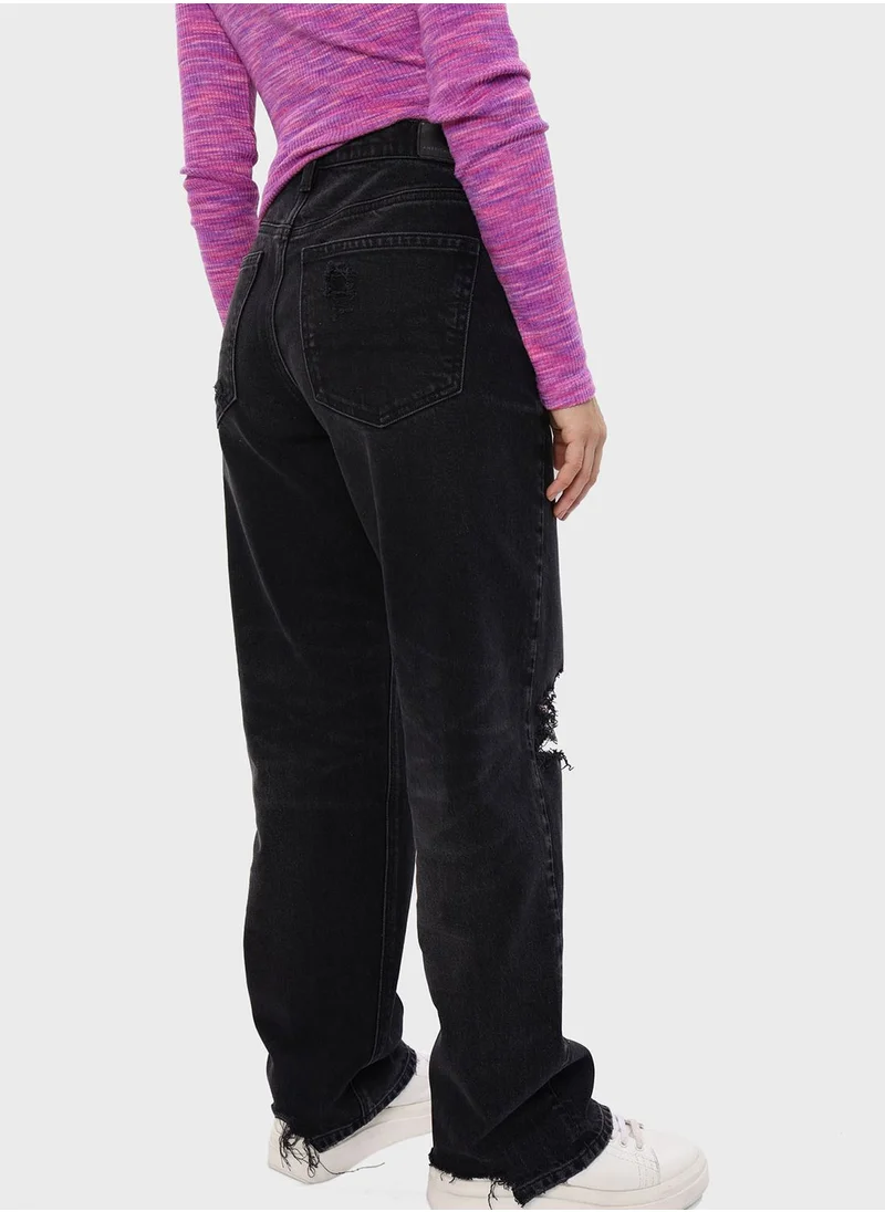 American Eagle Low Rise Straight Fit Jeans