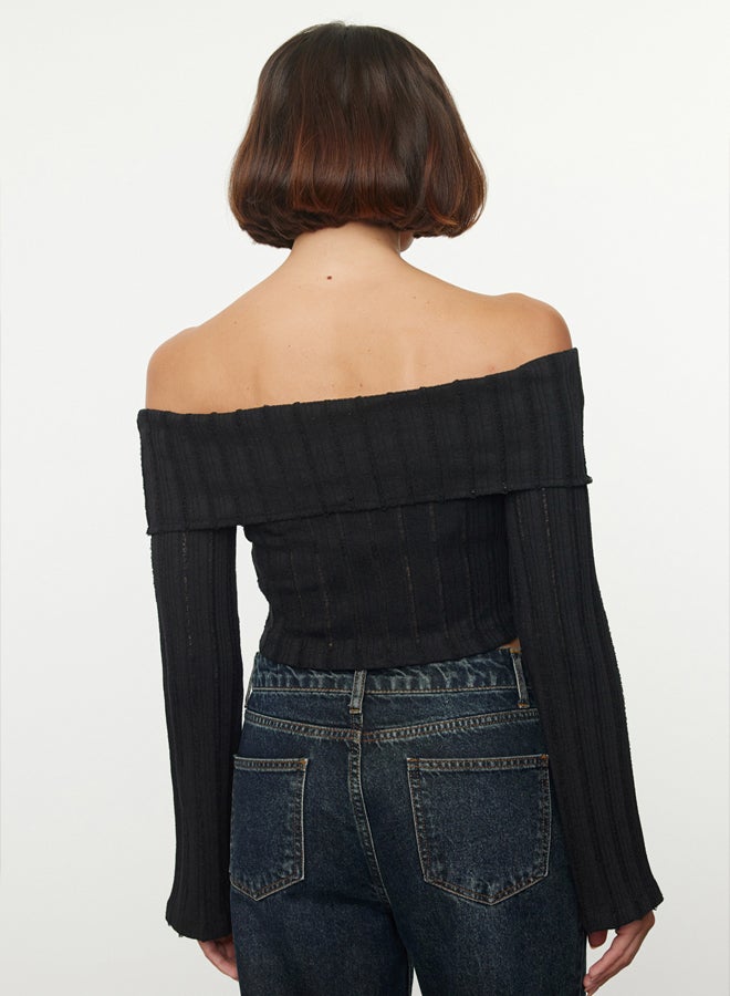 trendyol Black Zipper Detailed Carmen Collar Crop/Short Regular/Normal Fit Knitted Blouse TWOAW25BZ00070  - Image 5