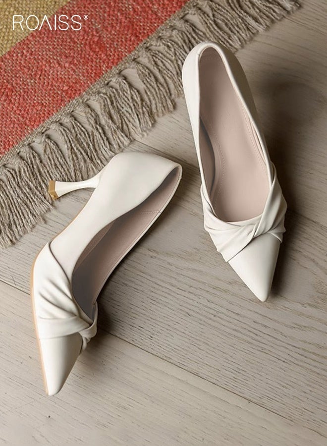 رويس حذاء نسائي بيج بكعب عالٍ، مصنوع من الجلد الناعم، ذو مقدمة مدببة، ارتفاعه 7 سم، يوفر الراحة والتهوية ومقاومة للانزلاق، مثالي للارتداء اليومي، والعمل، والمناسبات الخاصة. - Image 2