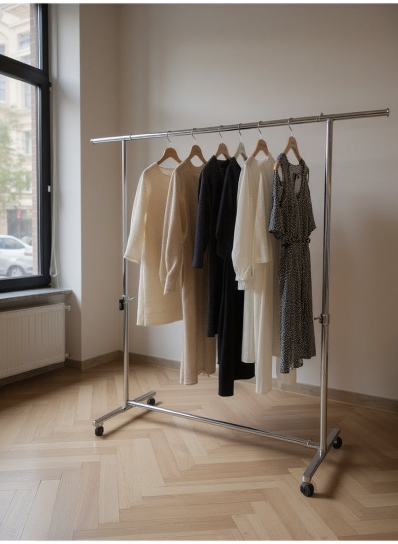 Living Iron clothes rack with movable wheels, silver color - Image 1