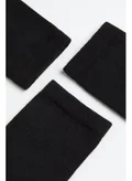 اتش اند ام Black Dark