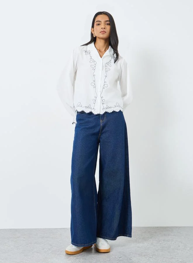 تايك تو قميص بأزرار وياقة مطرزة