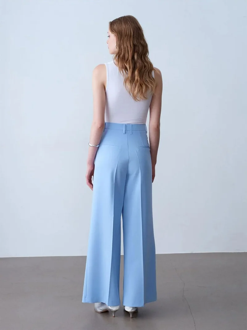 ديلفين Dilvin High-Waist Wide-Leg Crepe Trousers