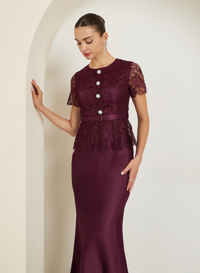 ستايلي فستان طويل ساتان بتفاصيل دانتيل مع أزرار - Image 2