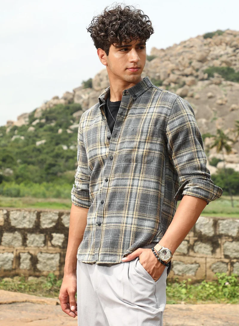 Campus Sutra Campus Sutra Men's Coin Grey Tartan-Woven Regular Shirt | Button-Down Collar , Long Sleeve Cuffed Sleeves , Button Closure | Plaid Plaid | Cotton-Blend Shirt For Casual Wear
