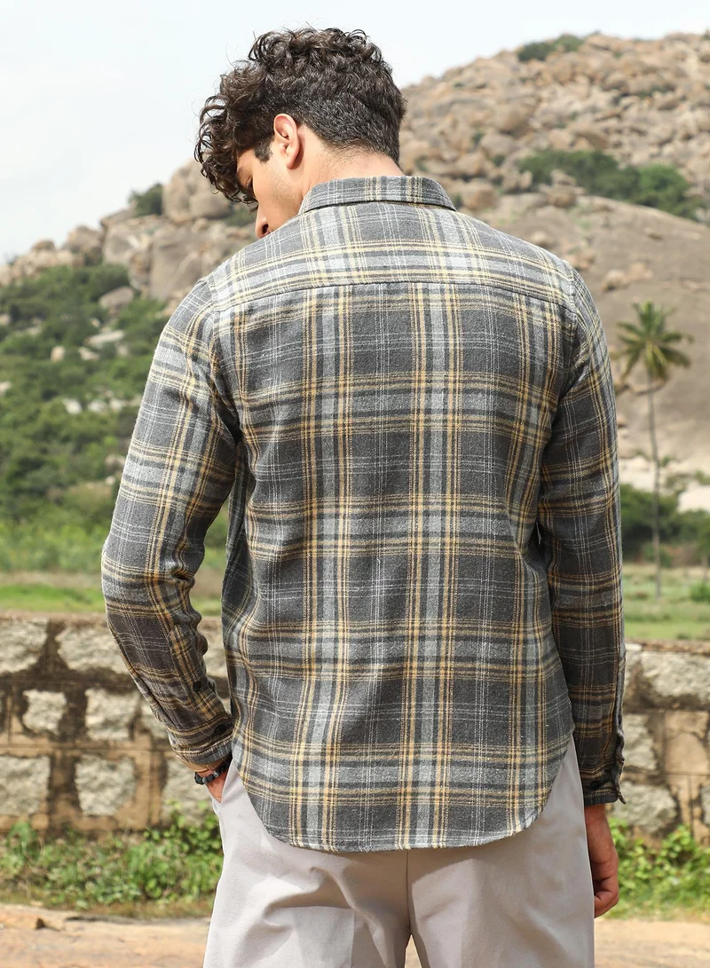 Campus Sutra Campus Sutra Men's Coin Grey Tartan-Woven Regular Shirt | Button-Down Collar , Long Sleeve Cuffed Sleeves , Button Closure | Plaid Plaid | Cotton-Blend Shirt For Casual Wear