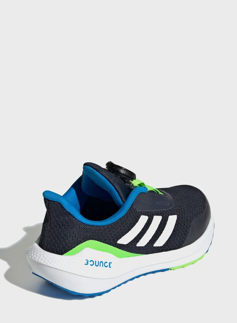 adidas حذاء اي كيو رن