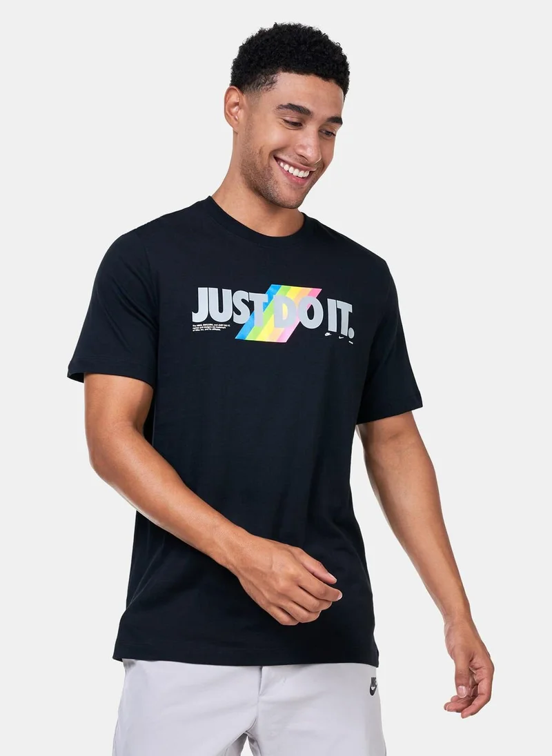 Nike Men's Sportswear Just Do It T-Shirt