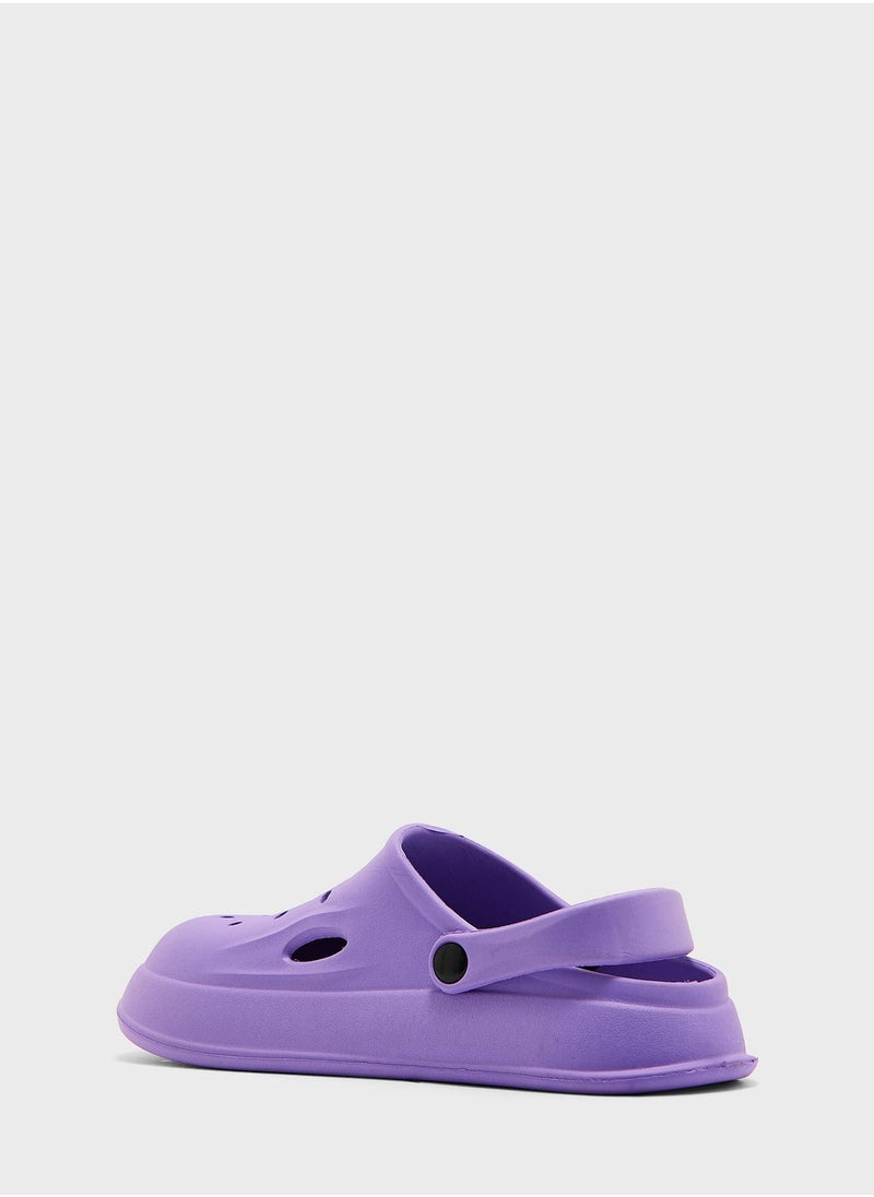 DeFacto - Heel Strap Crocks - Image 1