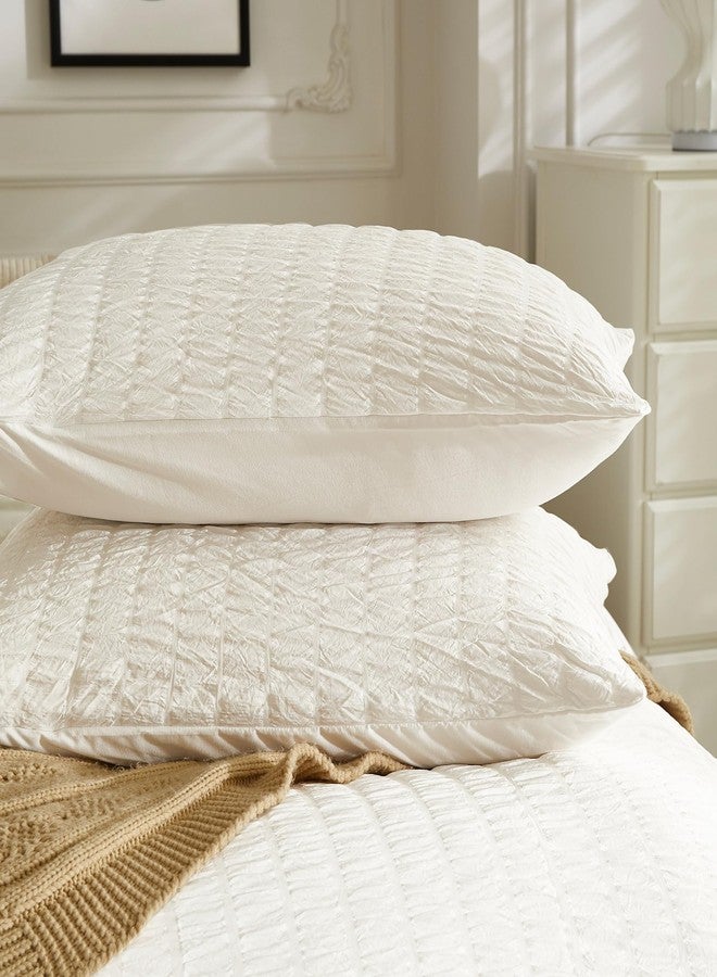 طقم أغطية وسائد جيليموني القياسي من قماش السيرسيكر، عبوة من قطعتين، أغطية وسائد بيضاء قابلة للتهوية مع إغلاق ظرفي، أغطية وسائد سرير من البوليستر المحكم لأغطية سرير أنيقة (الوسائد غير متضمنة) - Image 1