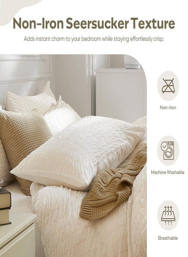 طقم أغطية وسائد جيليموني القياسي من قماش السيرسيكر، عبوة من قطعتين، أغطية وسائد بيضاء قابلة للتهوية مع إغلاق ظرفي، أغطية وسائد سرير من البوليستر المحكم لأغطية سرير أنيقة (الوسائد غير متضمنة) - Image 4