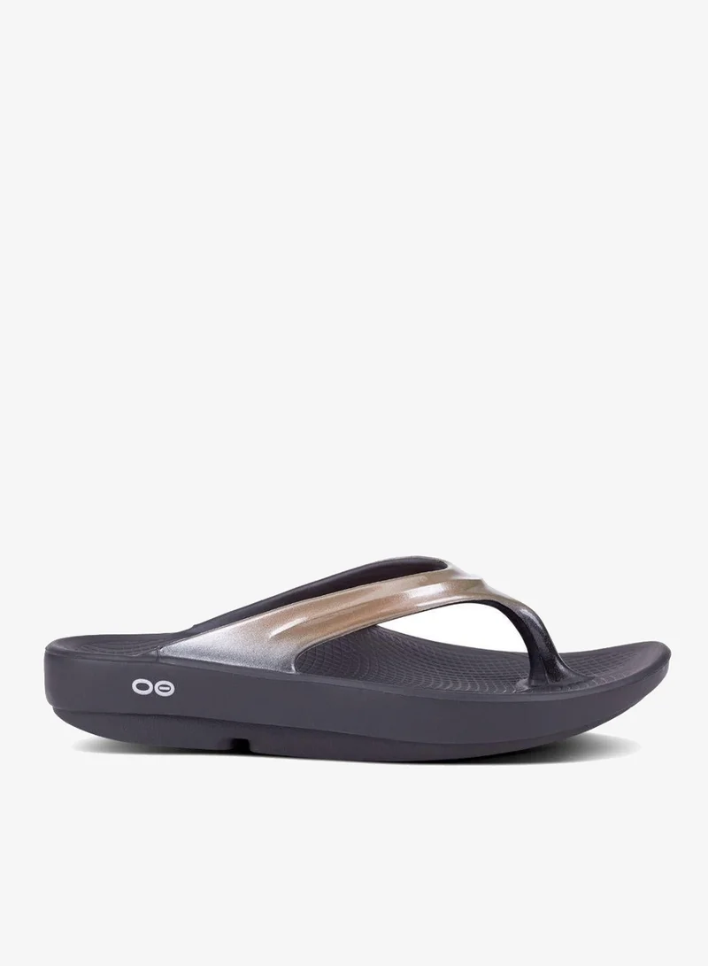 OOFOS UNISEX OOLALA THONG SPORTS SANDALS LATTE