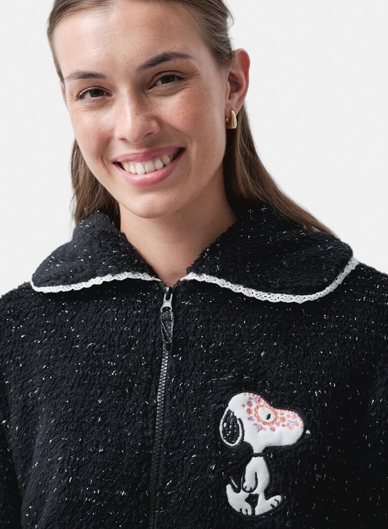 women'secret Snoopy short black fleece robe - Image 3