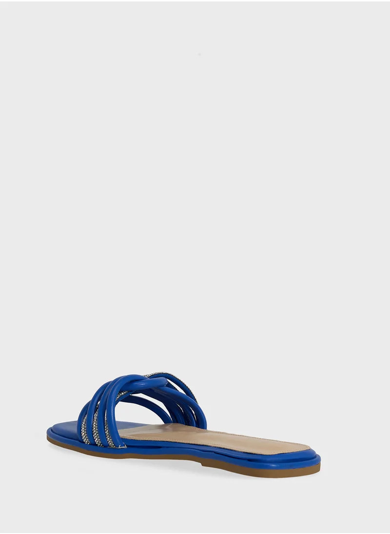 ايلا Woven Strap Flat Sandal