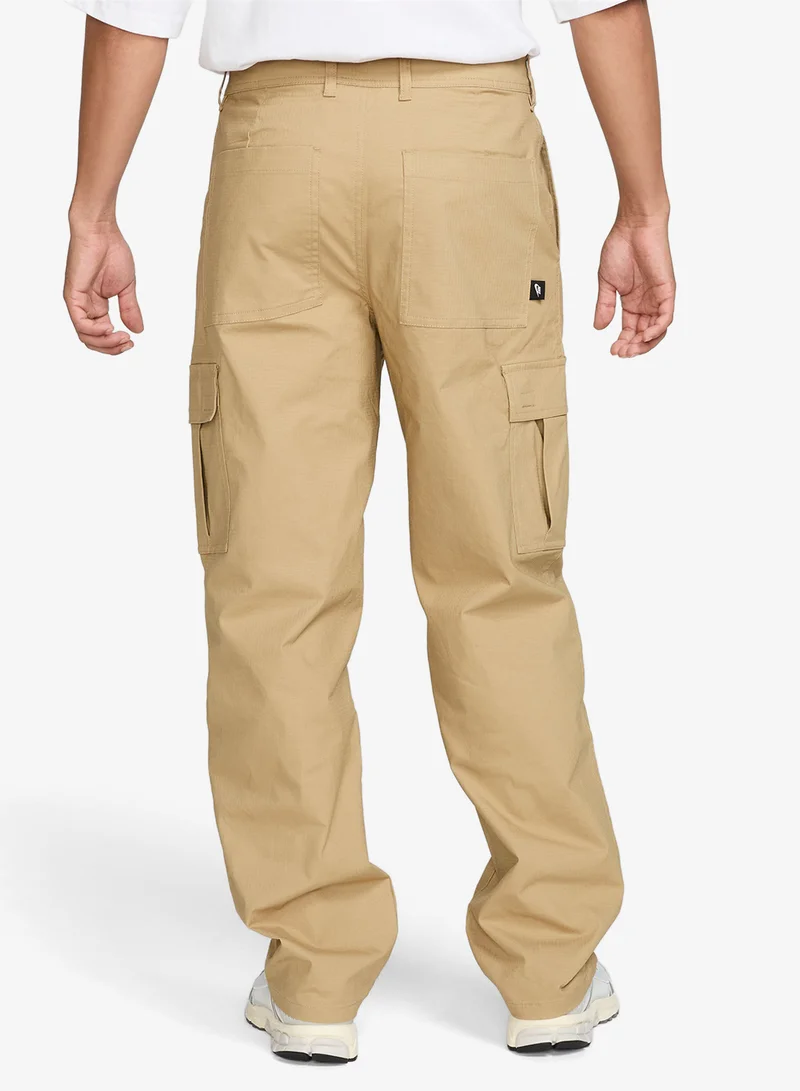 نايكي بنطلون كارغو كلوب