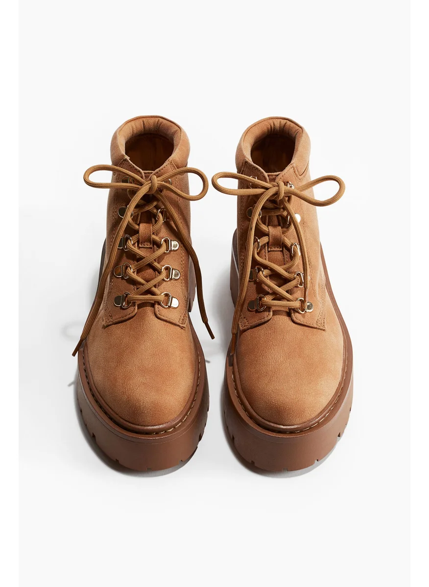 اتش اند ام Chunky Lace-Up Boots