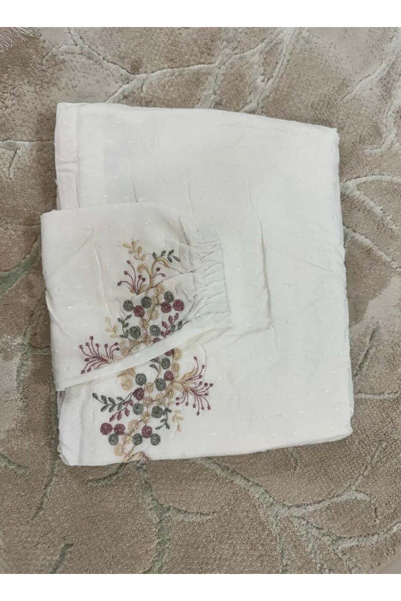 Women's embroidered prayer dress, wide and comfortable