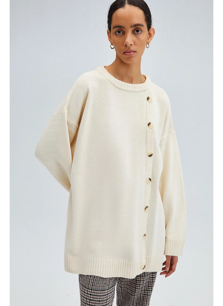 Touche Button Detailed Knitted Sweater