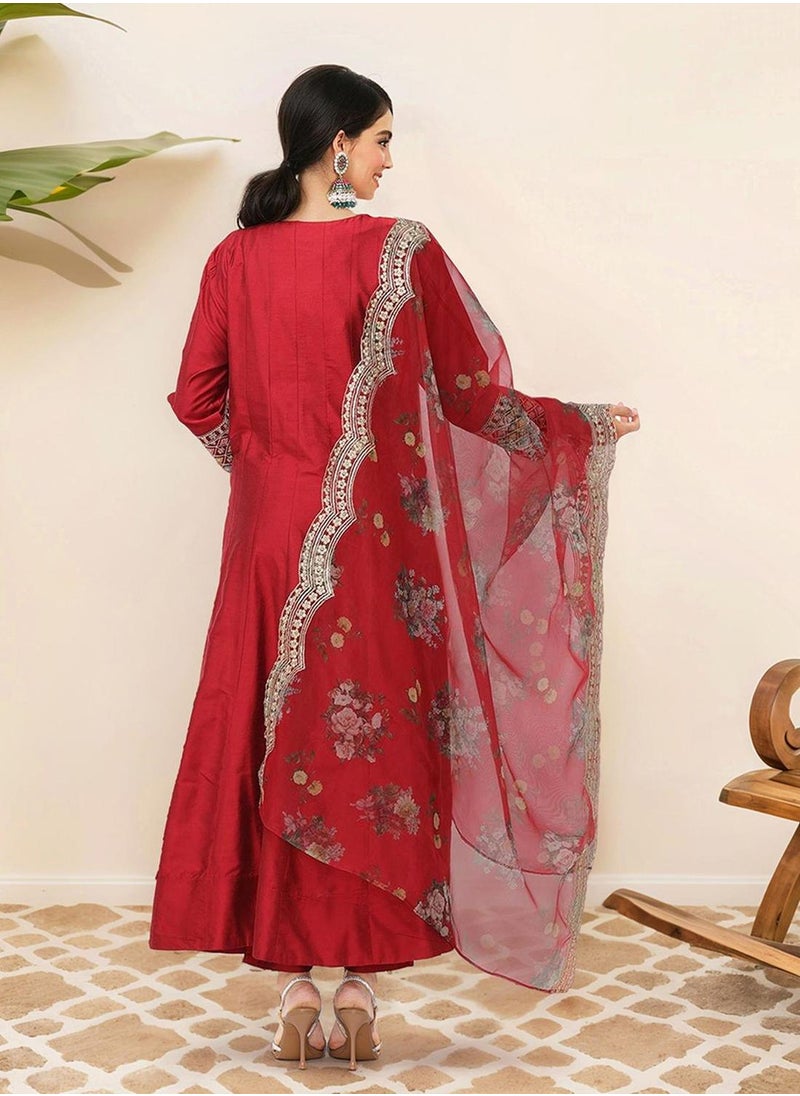 ISHIN - Red Kurta Set Straight Fit 3/4 Sleeve Sleeve made from POLY VISCOSE featuring Self Design design and Round Neck neckline - Perfect for Ethinic! - Image 1