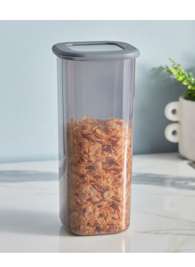 Sun Plastik - Food Storage Container Unbreakable Square 1.6L - Image 1