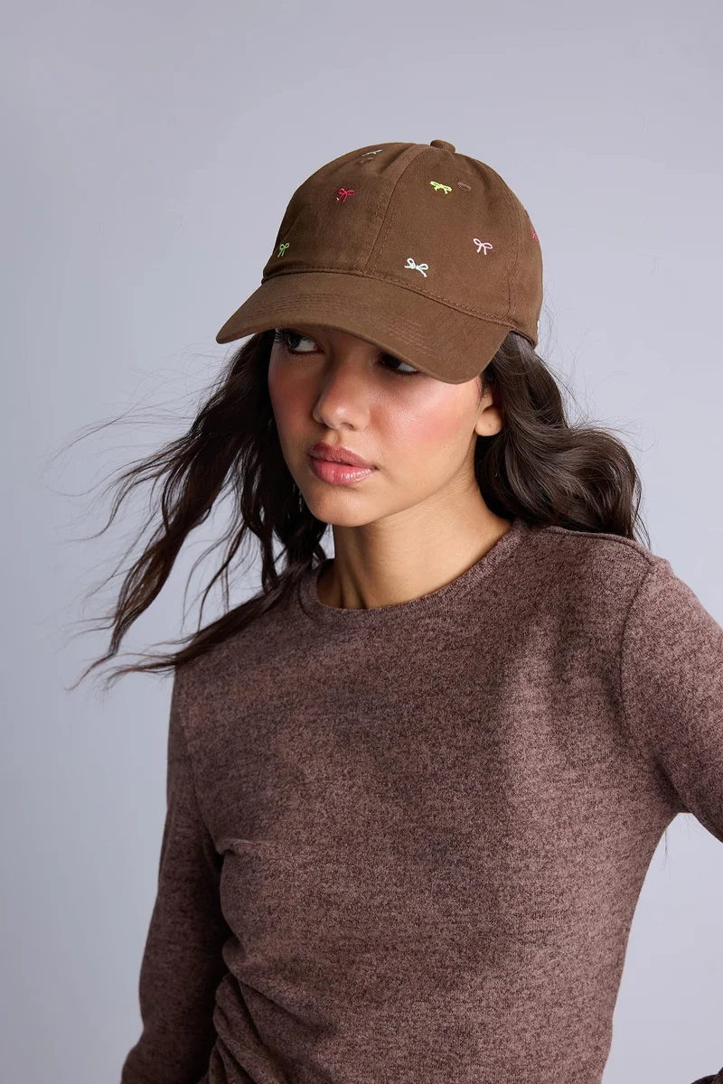 Woman Cotton Bow Embroidered Cap