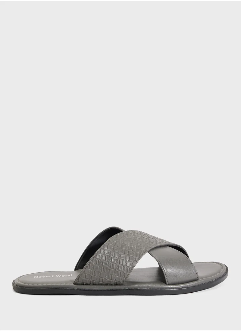 روبرت وود Cross Strap Sandals