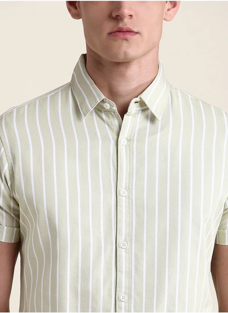 Dennis Lingo Men's Beige Slim Fit Cotton Shirt
