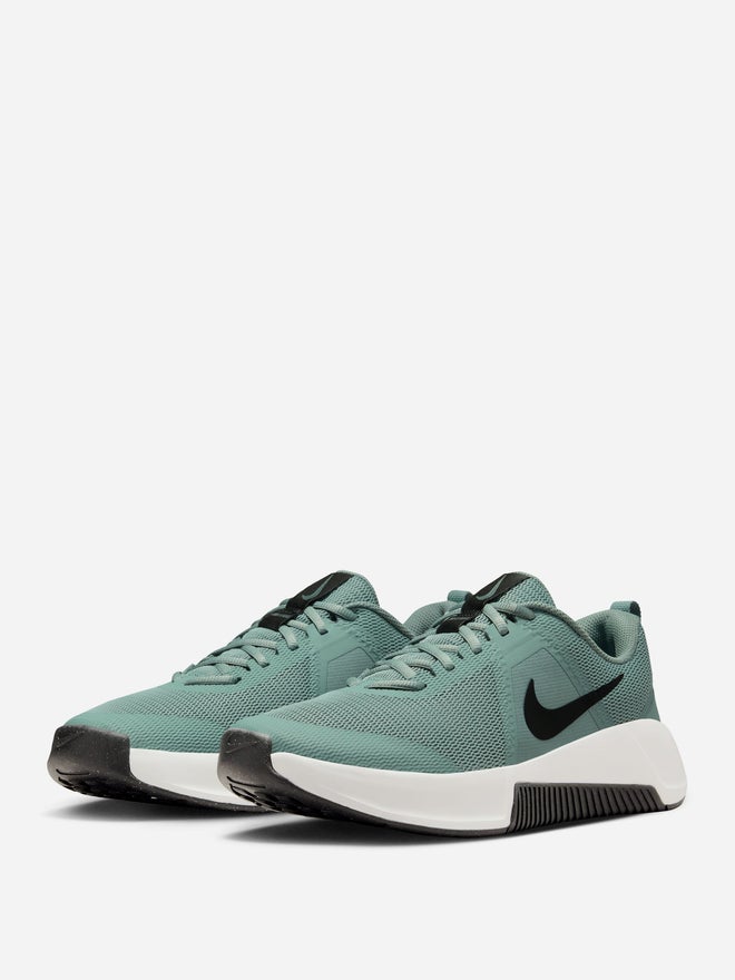 Nike MC Trainer 3 Shoes - Image 4