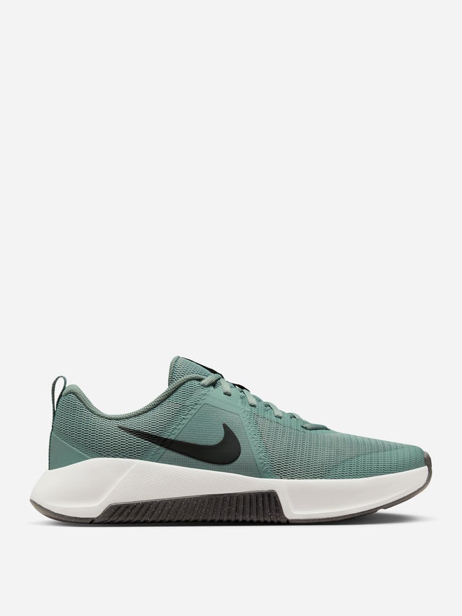 Nike MC Trainer 3 Shoes - Image 1