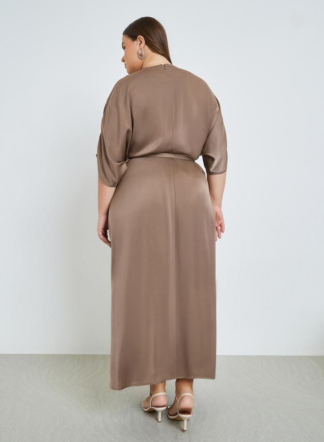 Styli Plus Size Matte Satin Maxi Dress with Tie-Belt - Image 5