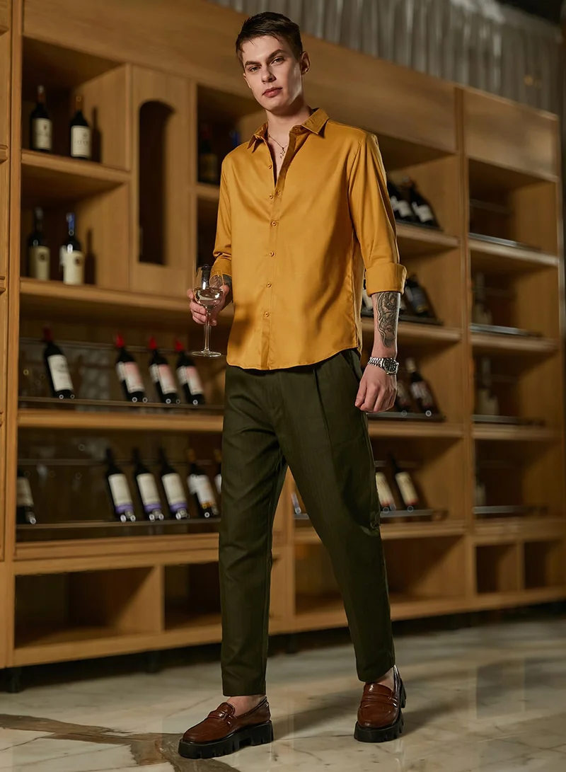 Campus Sutra Men's Mustard Yellow Solid Lustre Shirt