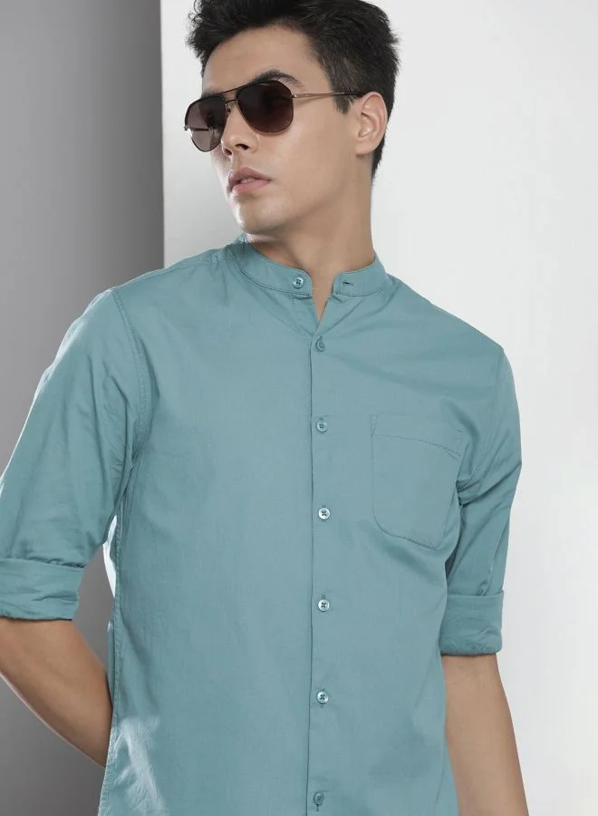 The Indian Garage Co Men Regular Fit Solid Full Sleeves Mandarin Collar Casual Shirt