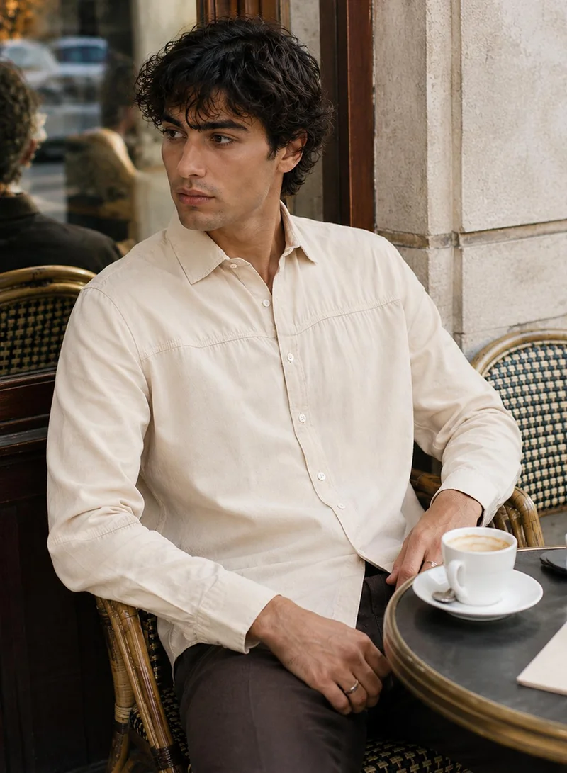 Men's Green Plain/Basic Regular Shirt For Casual Wear | Collared Neck | Long Sleeve | Button Closure | Polyester Shirt Crafted With Comfort Fit For Everyday Wear (3573)