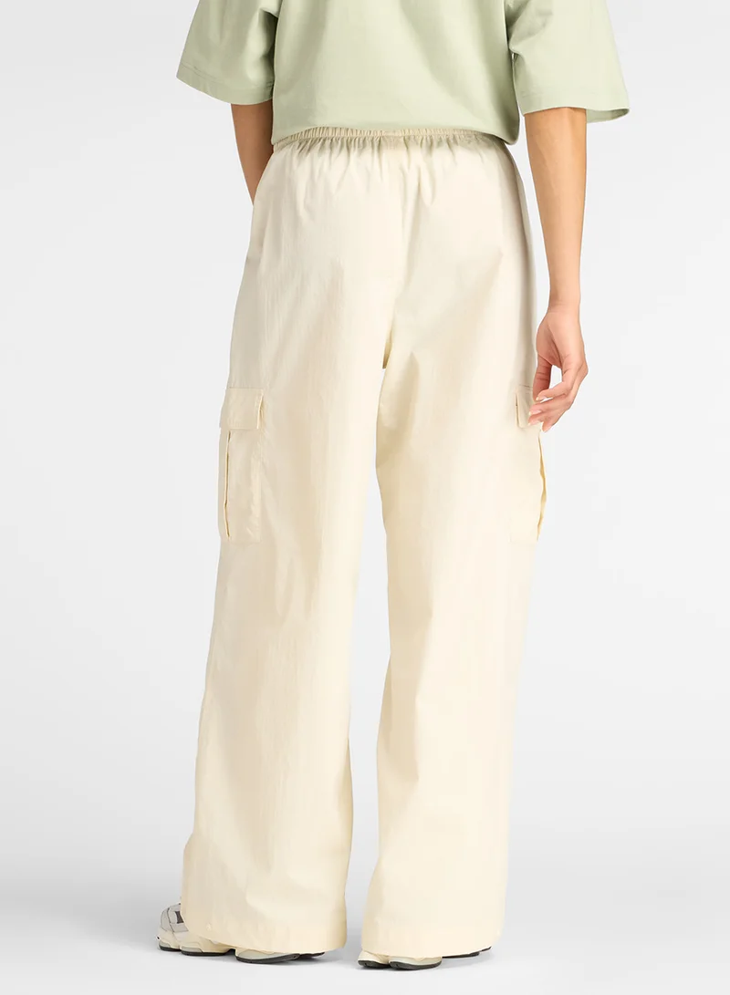 نيو بالانس Woven Cargo Pants