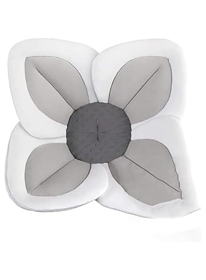 حوض استحمام للاطفال، بساط حمام الاطفال، مقعد اسفنج قابل للطي مناسب لمعظم الاحواض، مستلزمات استحمام الاطفال وحديثي الولادة (زهرة متفتحة)- (لون رمادي) - Image 1