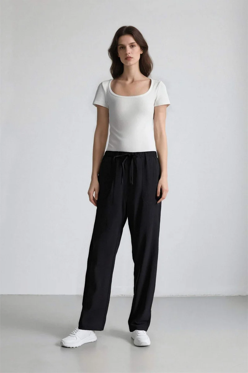 ديفاكتو Carrot Fit Regular Hem Trousers