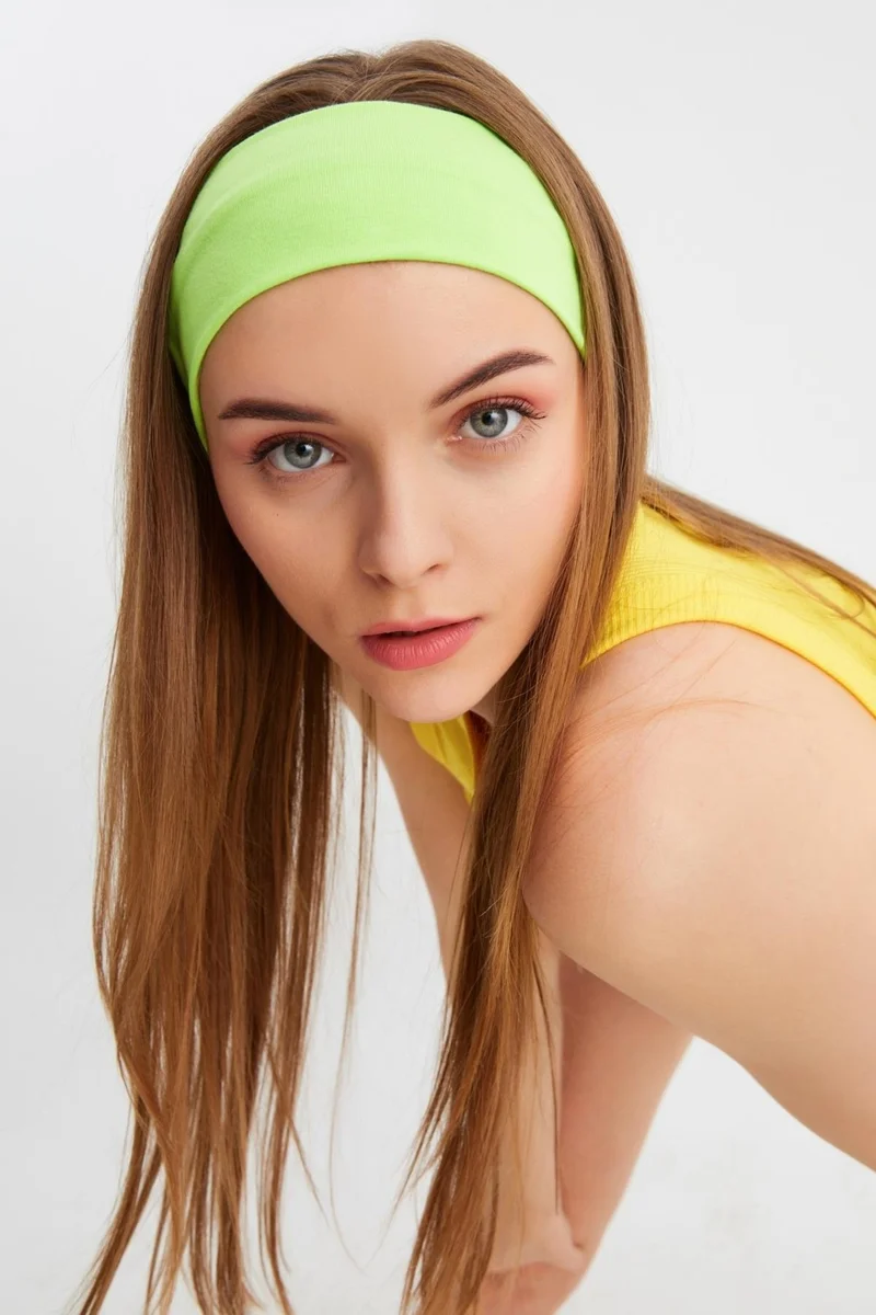 بوتيكجيز Pistachio Green Women's Cotton Combed Comb, Non-Slip, Sweatproof, Ultra Light, Sports Hair Band Bandana
