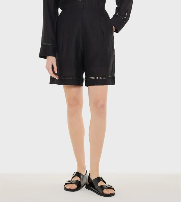 بي سي بي جي BCBG Slub Solid Shorts With Lace