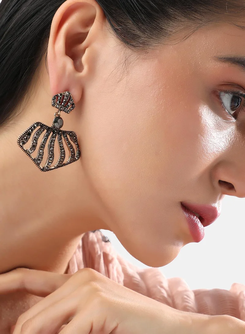 SOHI Embellished Pentagon Swirl Artificial Drop Earring Jewellery