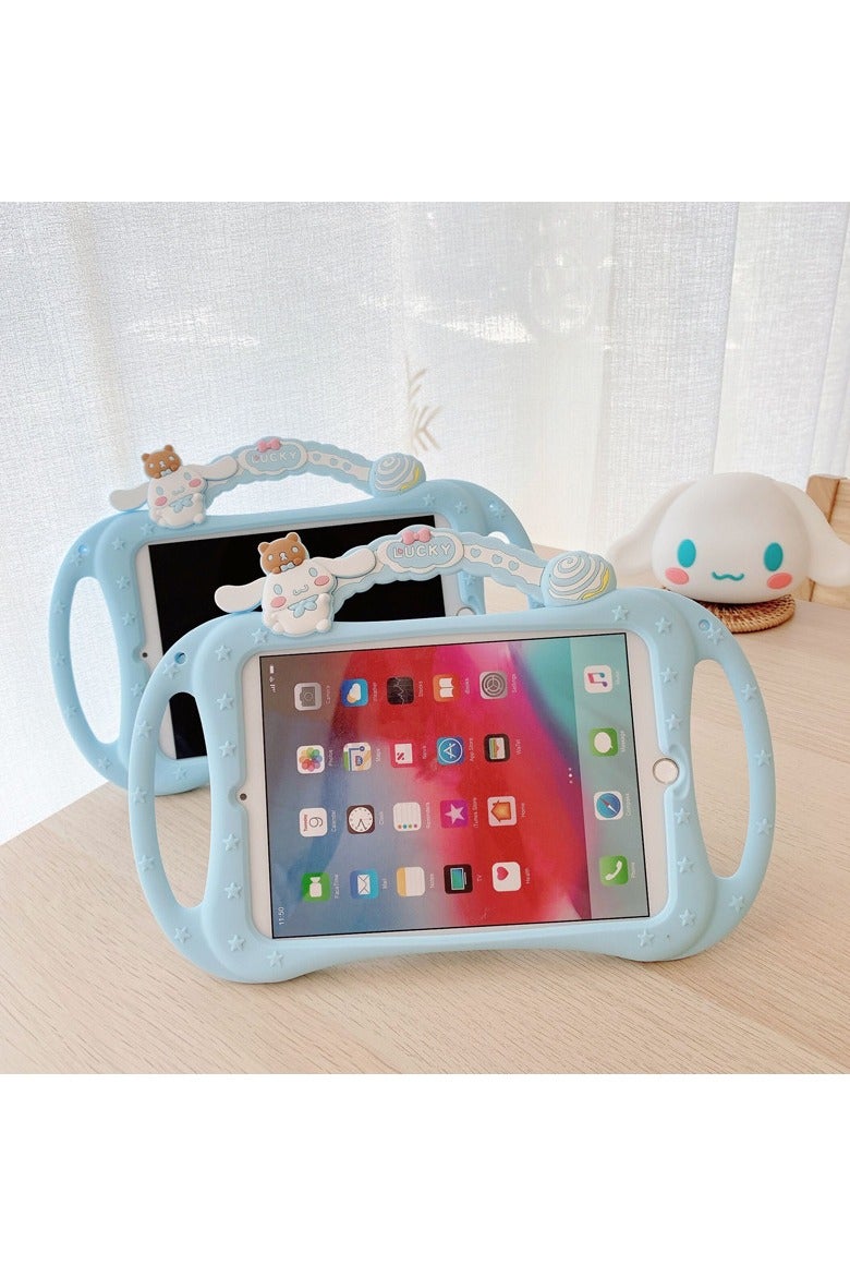 عام غطاء آيباد سيليكوني كرتوني - متوافق مع أجهزة iPad الجيل 7/8/9 (2019/2020/2021) مقاس 10.2 بوصة، مزود بحامل ورسومات كرتونية - Image 3