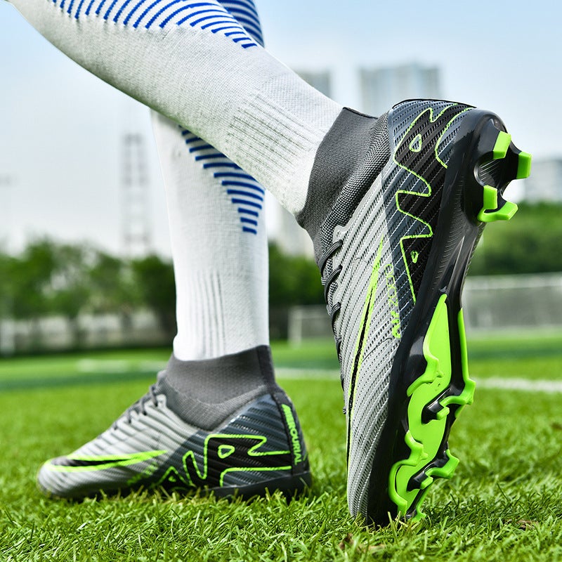 Putian Thorn 15 Football Shoes High-Top Men And Women Broken Nails Spike Students Children Boys Artificial Turf Sneaker - Image 1