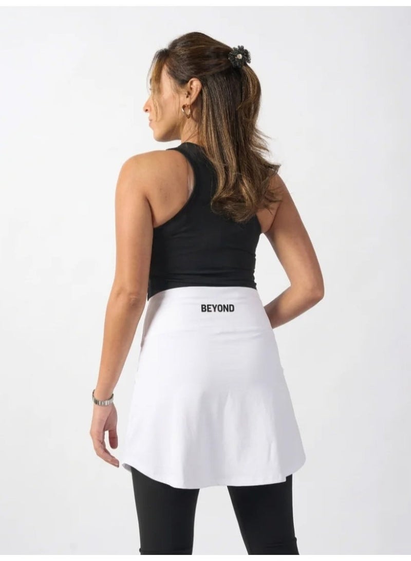 Beyond Sportswear Women's White Essential Hip Cover - Image 1
