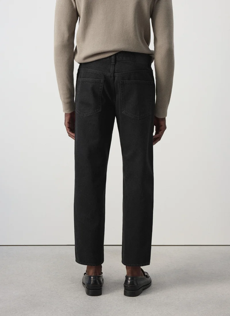 Mango Man TN-TEJANO NEGRO Sammy Cropped Carrot Fit Jeans for Men | Best Price UAE