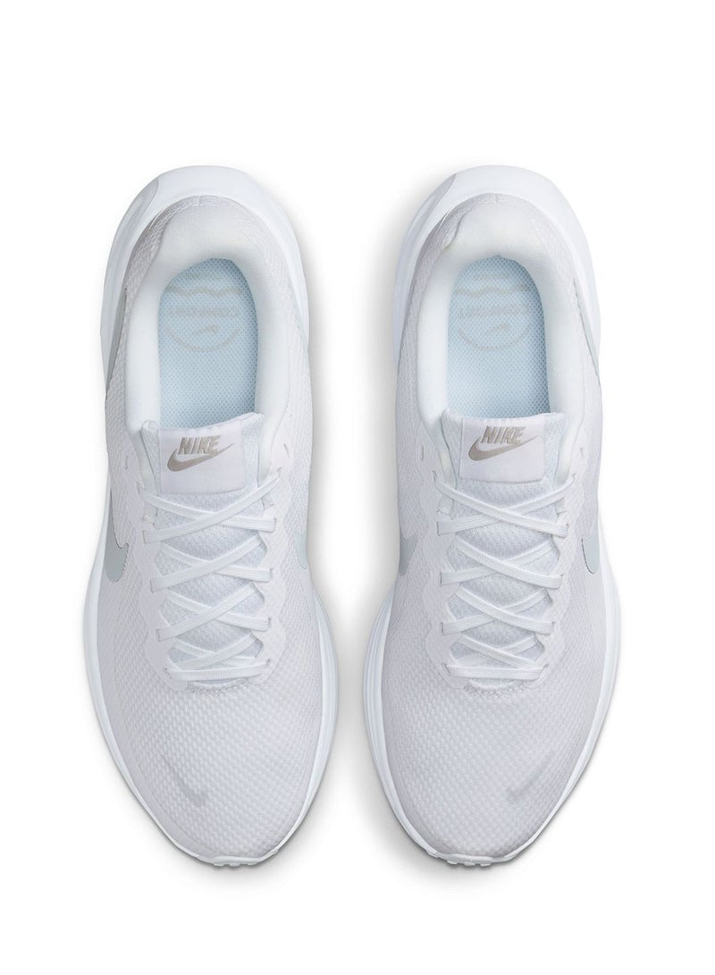 Nike Revolution 8  - Image 5