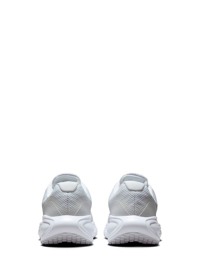 Nike Revolution 8  - Image 4