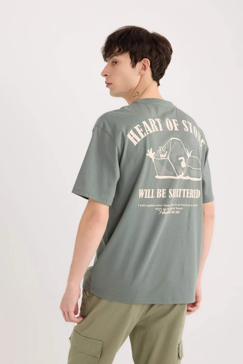 ديفاكتو Boxy Fit Crew Neck Back Printed T-Shirt