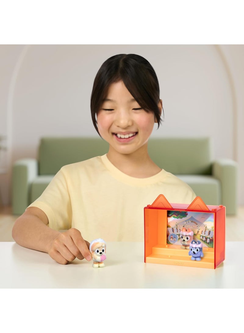 Bluey Fuzzies Episode Pack The Sign | 3 Flocked Mini Figures (1 Exclusive) with Display Case, Foil Trading Card & Collector Guide | Kids Collectible Toys - Image 4