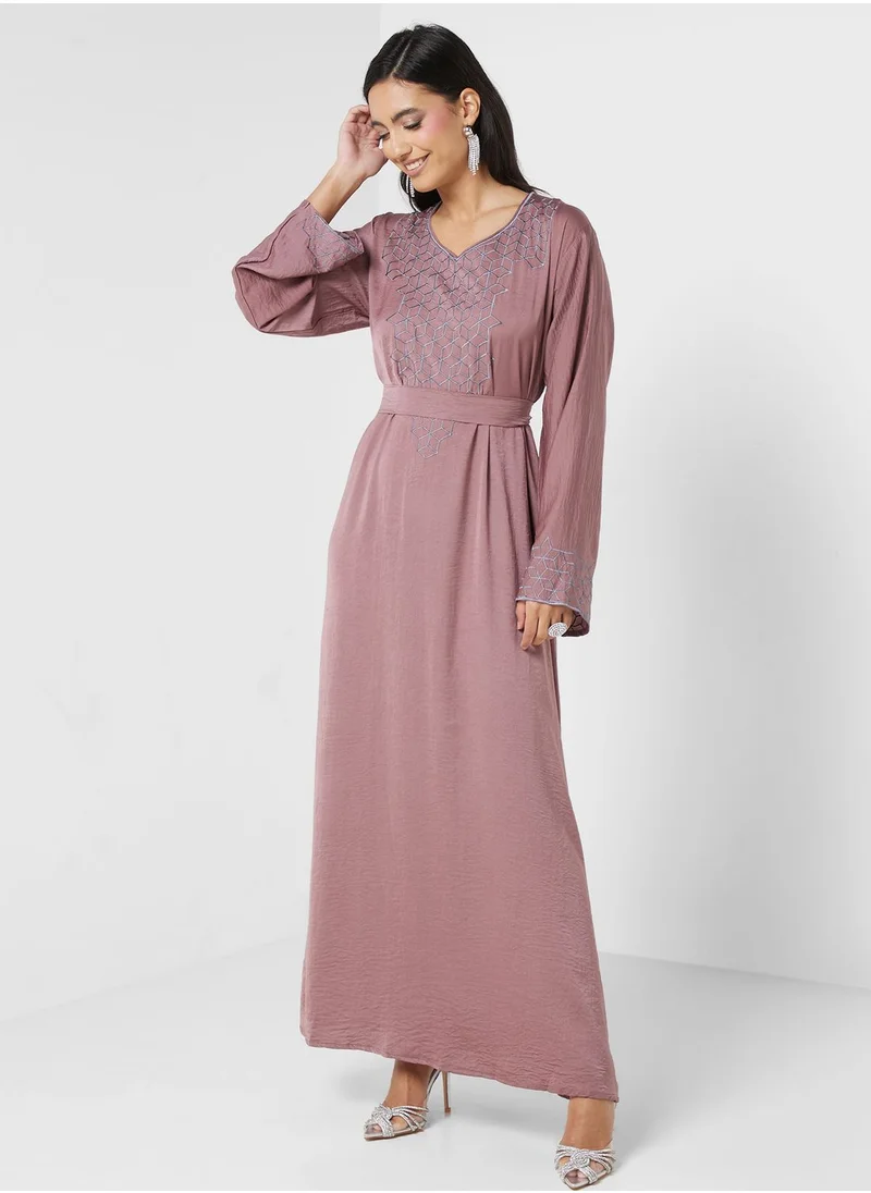 hayas closet Embroidered Belted Jalabiya