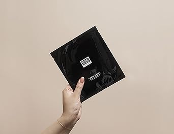 ERNO LASZLO Detoxifying Hydrogel Mask - Image 4