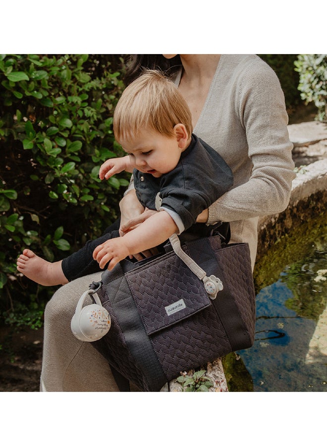 SUAVINEX طقم هدايا ترحيب بالطفل مكون من 5 قطع للمواليد الجدد، زجاجات رضاعة، مصاصة، حامل مصاصة وموزع حليب بودرة - بيج - Image 4